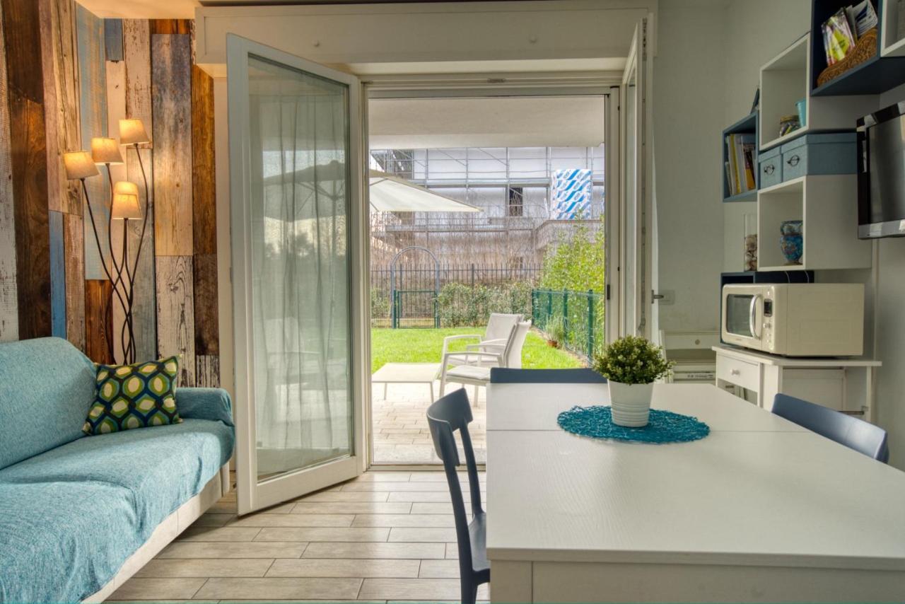 Caseospitali - Casa Azzurra, Incantevole Bilocale Con Giardino Cernusco Sul Naviglio Εξωτερικό φωτογραφία