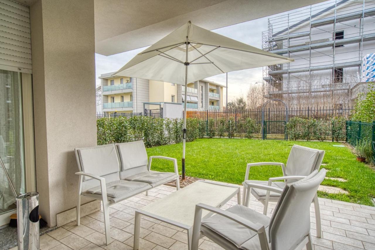 Caseospitali - Casa Azzurra, Incantevole Bilocale Con Giardino Cernusco Sul Naviglio Εξωτερικό φωτογραφία